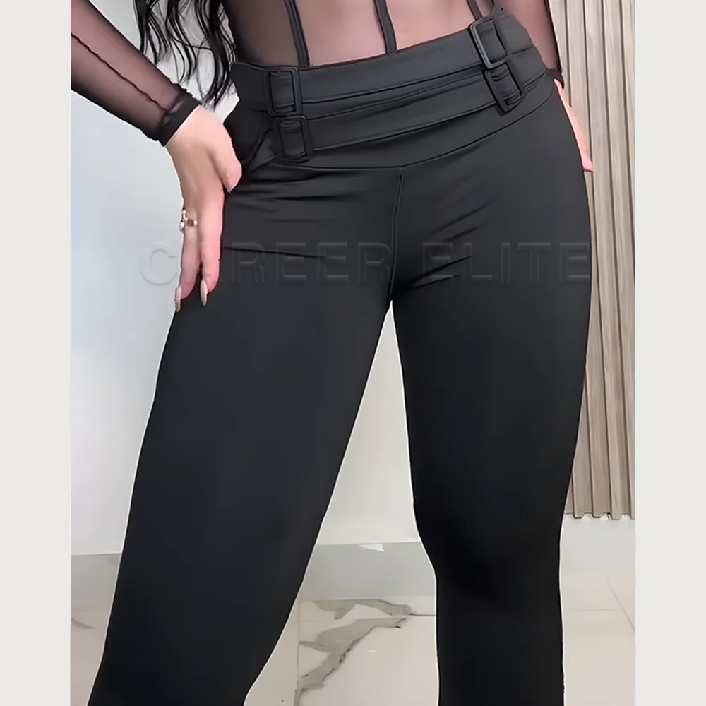 Women’s Black High-Waisted Flared Pants Slim-Fit Silhouette Flared Legs Stretchy Fabric—Versatile for Casual/Party Wear
Women’s Black High-Waisted Flared Pants Slim-Fit Silhouette Flared Legs Stretchy Fabric—Versatile for Casual/Party Wear