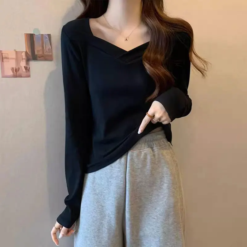 Loose Fit Pure Cotton Long Sleeve V-Neck T-Shirt Women's Spring Base Layer Shirt Korean Style Casual Cotton Top
Loose Fit Pure Cotton Long Sleeve V-Neck T-Shirt Women's Spring Base Layer Shirt Korean Style Casual Cotton Top