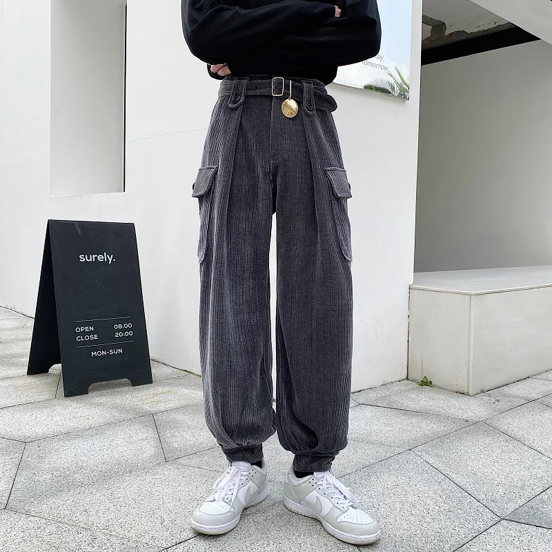 2023Vintage Thicken Diablo Pant Fashion Loose Men Corduroy Casual Cargo Pants Women Japanese Streetwear Harem Trousers 
2023Vintage Thicken Diablo Pant Fashion Loose Men Corduroy Casual Cargo Pants Women Japanese Streetwear Harem Trousers