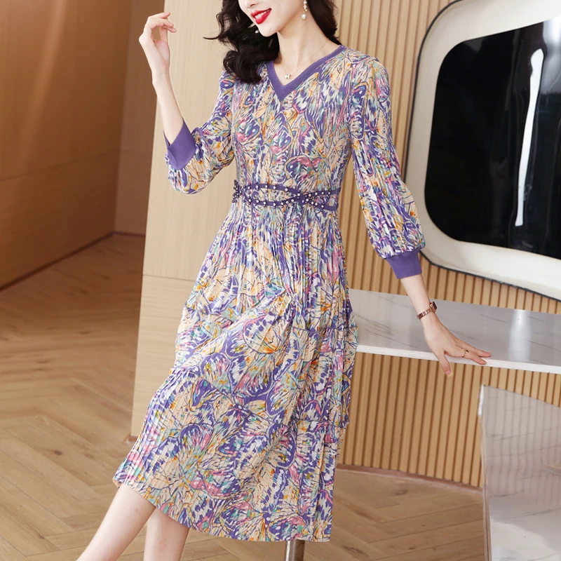 2023 New Fashion Pleated Print Dress Women's Autumn Versatile V-neck 7/4 Sleeve Loose Fit Party Dress Vestidos
2023 New Fashion Pleated Print Dress Women's Autumn Versatile V-neck 7/4 Sleeve Loose Fit Party Dress Vestidos