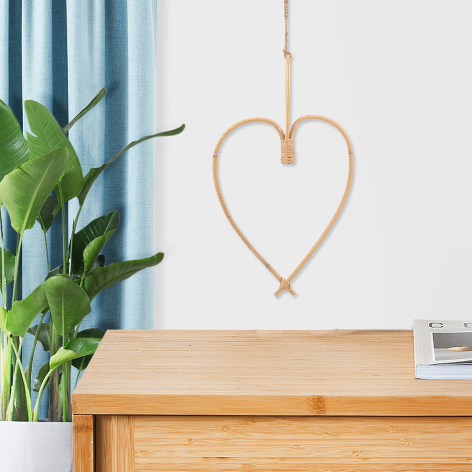 Rattan Heart shaped Wall Hanging Decoration Unique Stylish Home Office Bedroom Cafe Easy Installation Woven Wall Decor
Rattan Heart shaped Wall Hanging Decoration Unique Stylish Home Office Bedroom Cafe Easy Installation Woven Wall Decor