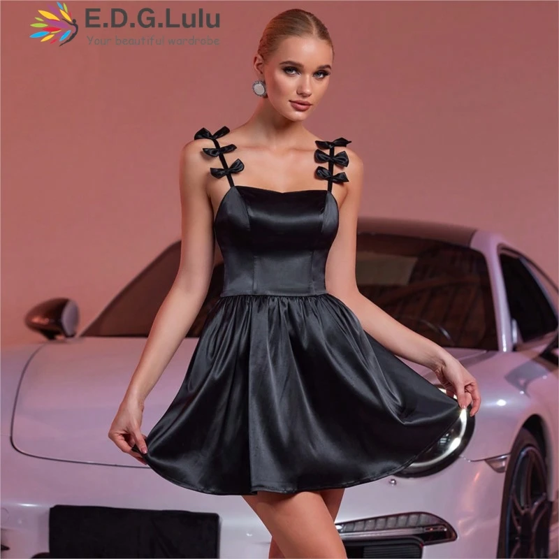 EDGLuLu Spaghetti Strap Bow Splicing Black Satin Dresses 2025 Women Sexy Backless Sleeveless Mini Party Dress 0406
EDGLuLu Spaghetti Strap Bow Splicing Black Satin Dresses 2025 Women Sexy Backless Sleeveless Mini Party Dress 0406