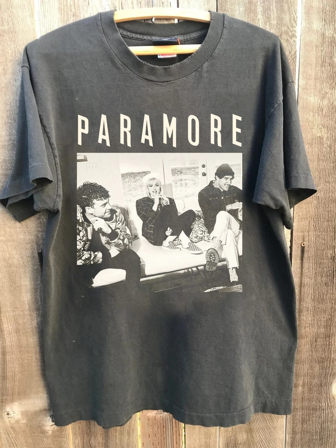 Plus Size Summer Women's Vintage Paramore Band T-Shirt Unisex Cotton Breathable Stylish Versatile Street Style Oversized
Plus Size Summer Women's Vintage Paramore Band T-Shirt Unisex Cotton Breathable Stylish Versatile Street Style Oversized