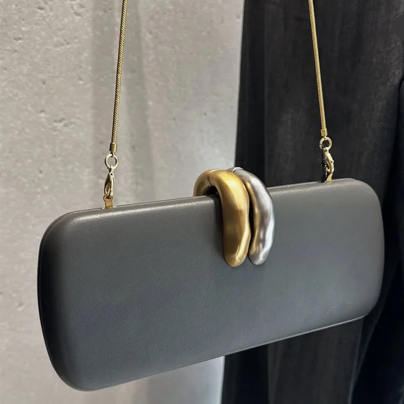 Fashion Clutch Box Evening Bags For Women Luxury Designer Handbags Purses 2025 New In PU Sequined Ring Chain Strap Slim Shoulder
Fashion Clutch Box Evening Bags For Women Luxury Designer Handbags Purses 2025 New In PU Sequined Ring Chain Strap Slim Shoulder