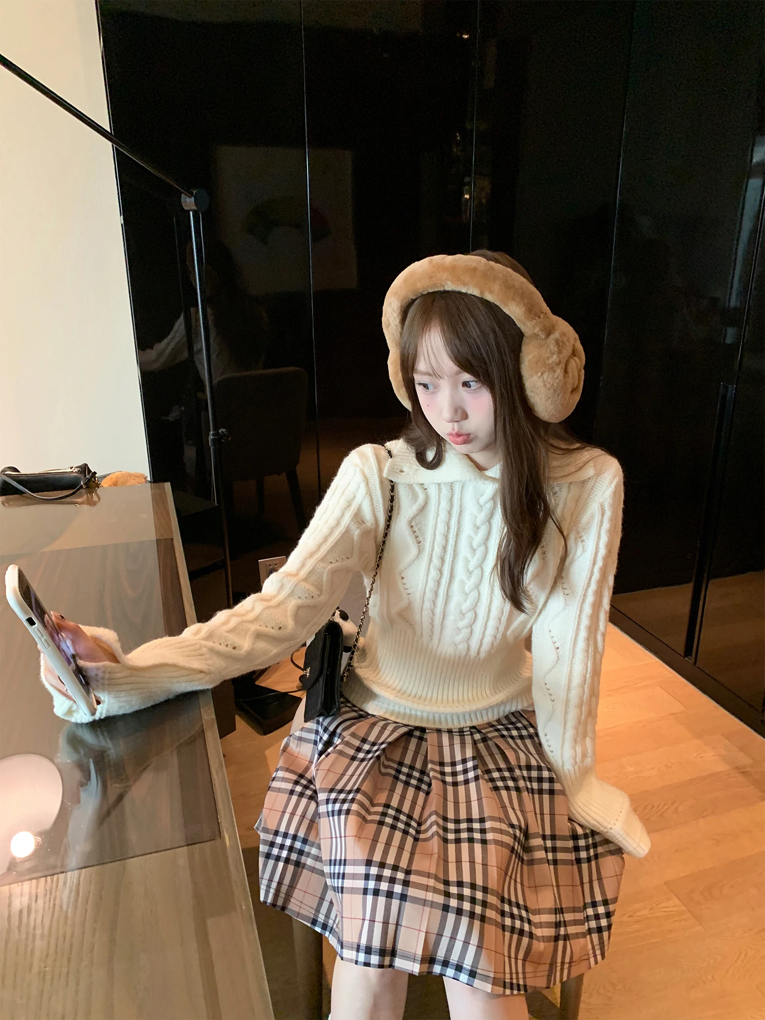 Kong Zhen Fane Ice Island Knitwear Turn-down Collar Waist-cinched Knitted Sweater Spring Winter Inner And Outer Wear Twist Ya...
Kong Zhen Fane Ice Island Knitwear Turn-down Collar Waist-cinched Knitted Sweater Spring Winter Inner And Outer Wear Twist Ya...