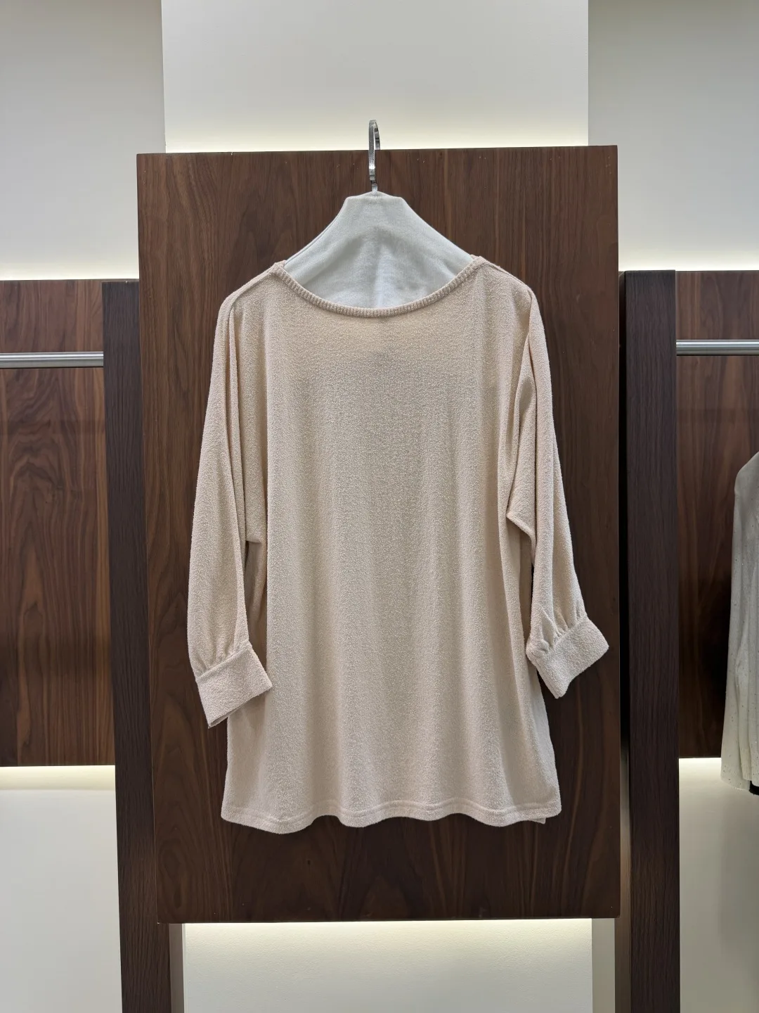Women's High-Quality Stylish Crew-Neck Knit Top – Summer 2026 New Arrival
Women's High-Quality Stylish Crew-Neck Knit Top – Summer 2026 New Arrival