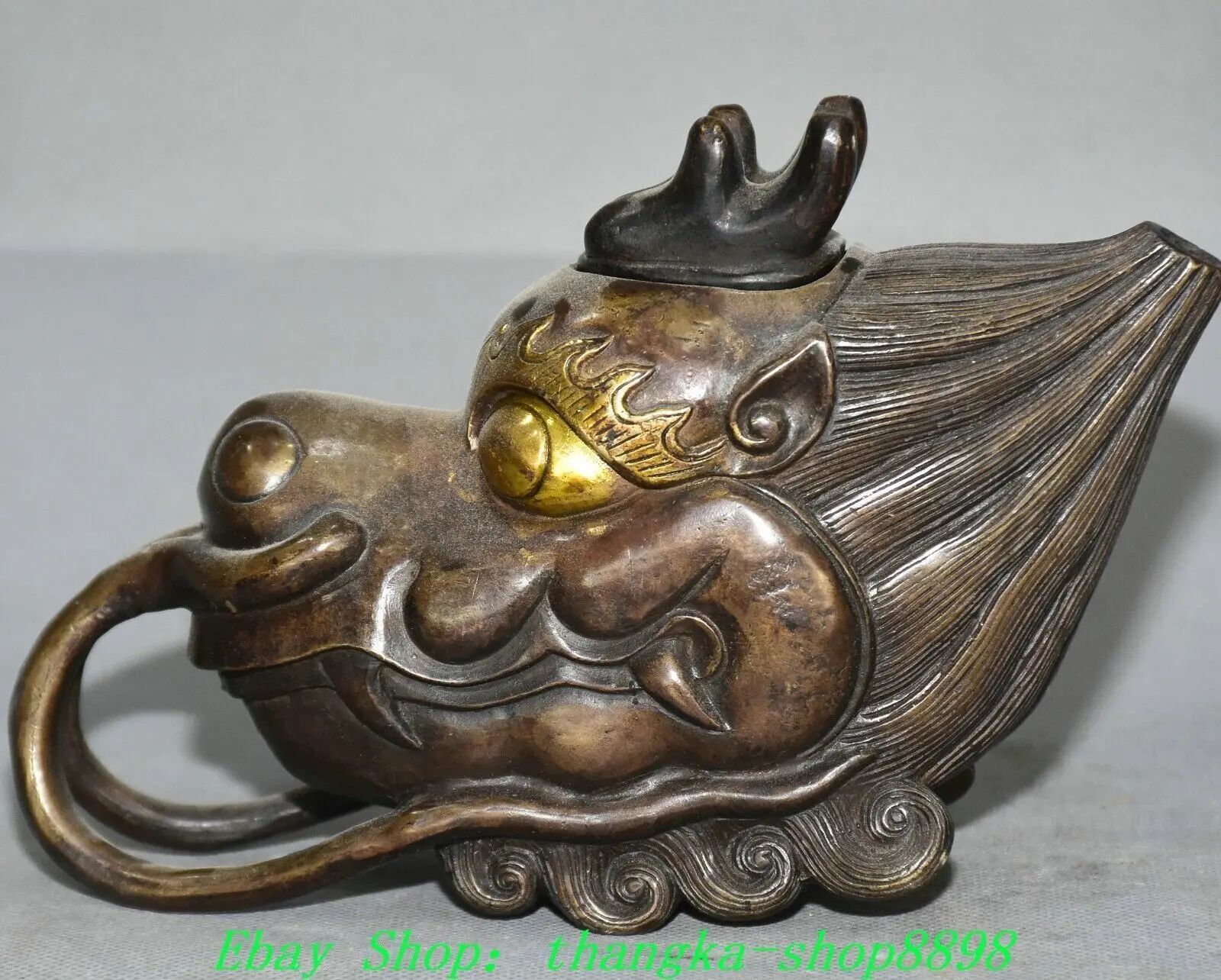 7 inch old Chinese dynasty marker bronze gold plated feng shui faucet wine teapot flag -
7 inch old Chinese dynasty marker bronze gold plated feng shui faucet wine teapot flag -