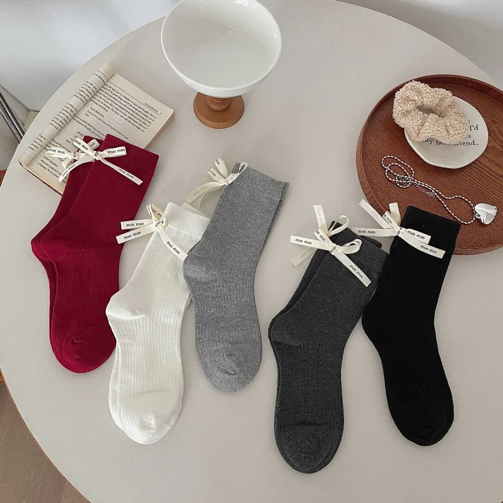 Ins Heel Bowknot Label Mid-Tube Socks Keep Warm Solid Color Knitted Socks Middle Tube Bowknot Socks Autumn
Ins Heel Bowknot Label Mid-Tube Socks Keep Warm Solid Color Knitted Socks Middle Tube Bowknot Socks Autumn