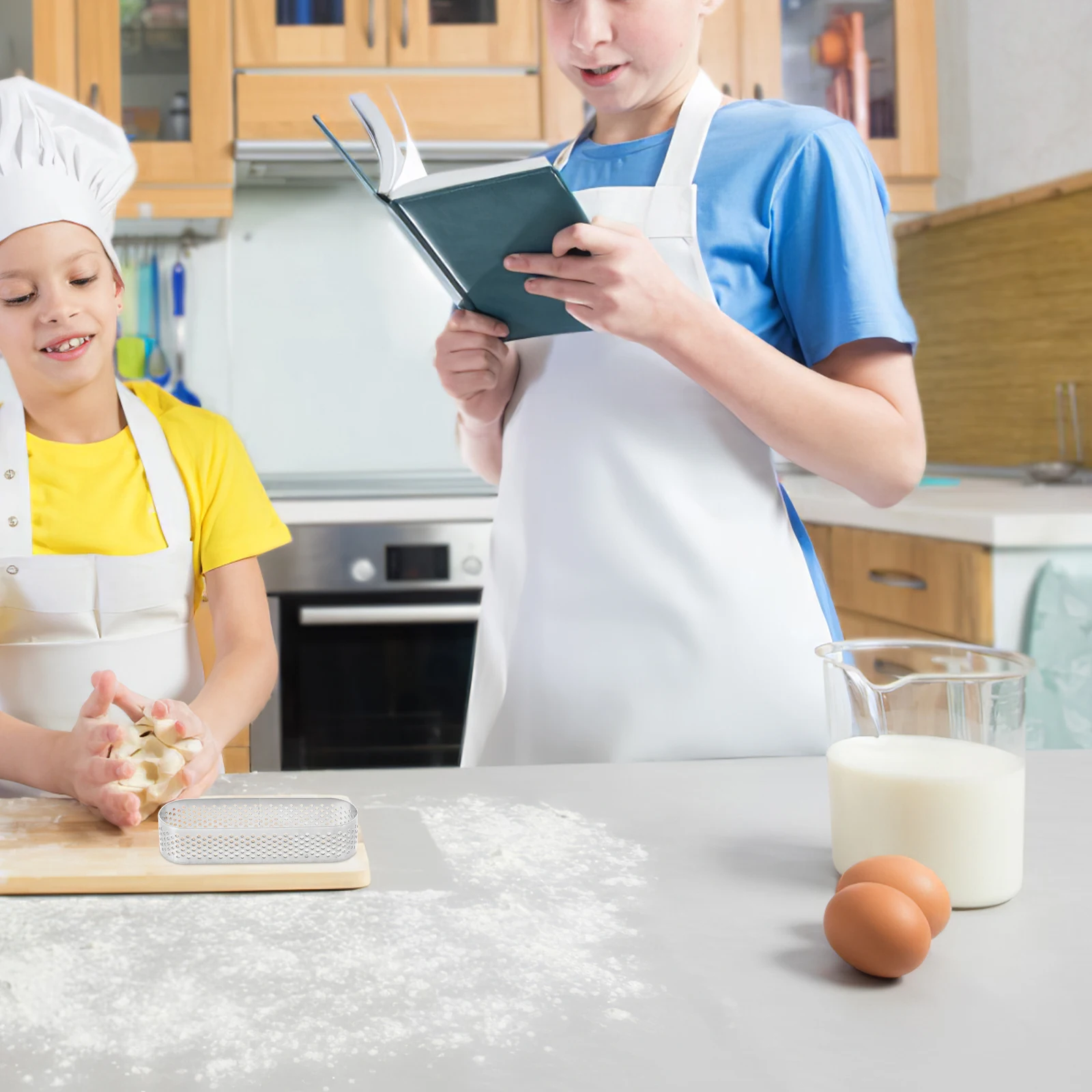 6Pcs Oval Stainless Steel Tart Rings 2.8x9.4cm Reusable Non-Stick Mousse Cake Baking Gadget Tart Ring Baking Ring
6Pcs Oval Stainless Steel Tart Rings 2.8x9.4cm Reusable Non-Stick Mousse Cake Baking Gadget Tart Ring Baking Ring