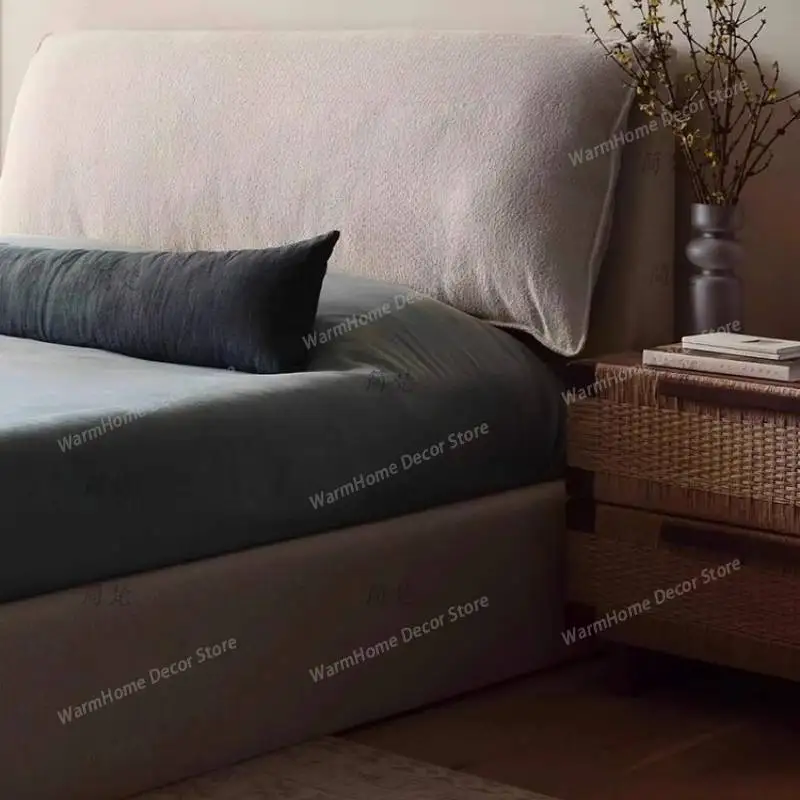 Designer Luxury Bedside Table Decorations Elegant Unique Drawers Bedside Table Rattan Space Saving Mesitas De Noche Furniture
Designer Luxury Bedside Table Decorations Elegant Unique Drawers Bedside Table Rattan Space Saving Mesitas De Noche Furniture