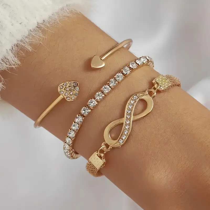 Multi-Layers Infinity Heart Bracelet Set 3pcs / Set Full Diamonds Crystal Peach Heart Ladies Fashion Jewelry
Multi-Layers Infinity Heart Bracelet Set 3pcs / Set Full Diamonds Crystal Peach Heart Ladies Fashion Jewelry