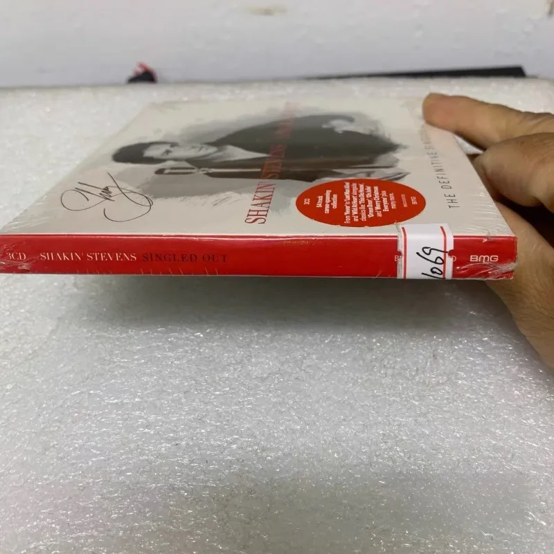 Pop Music Album Walkman Car Record Gift Box Party Music Collectible Car Stereo Gift for Music Lovers
Pop Music Album Walkman Car Record Gift Box Party Music Collectible Car Stereo Gift for Music Lovers