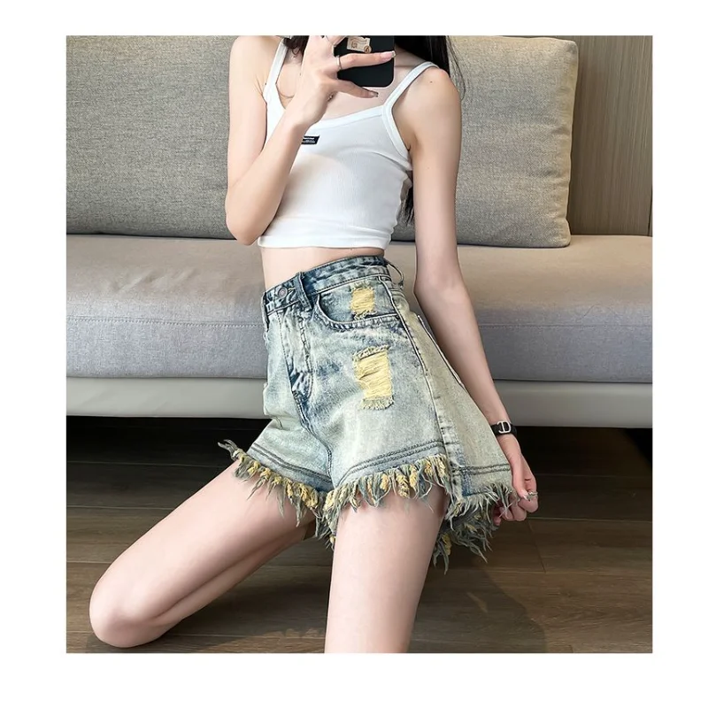 Retro Washed Denim Shorts for Women Thin High-waisted Ripped Fringed Raw Edges Hot Girl A-line
Retro Washed Denim Shorts for Women Thin High-waisted Ripped Fringed Raw Edges Hot Girl A-line