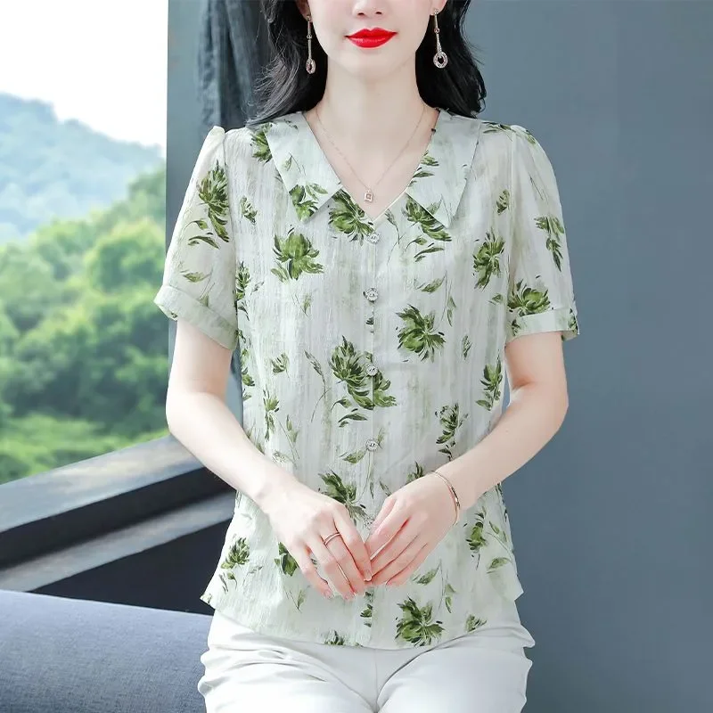 Women's V-Neck Floral Print Short Sleeve Chiffon Blouse, Elegant Casual Top
Women's V-Neck Floral Print Short Sleeve Chiffon Blouse, Elegant Casual Top
