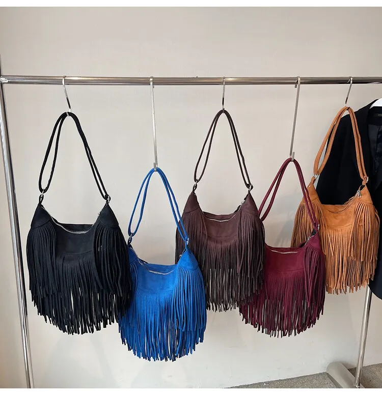 Fashionable niche retro fringe bag for women, 2026 crossbody bag lazy style large-capacity shoulder bag
Fashionable niche retro fringe bag for women, 2026 crossbody bag lazy style large-capacity shoulder bag
