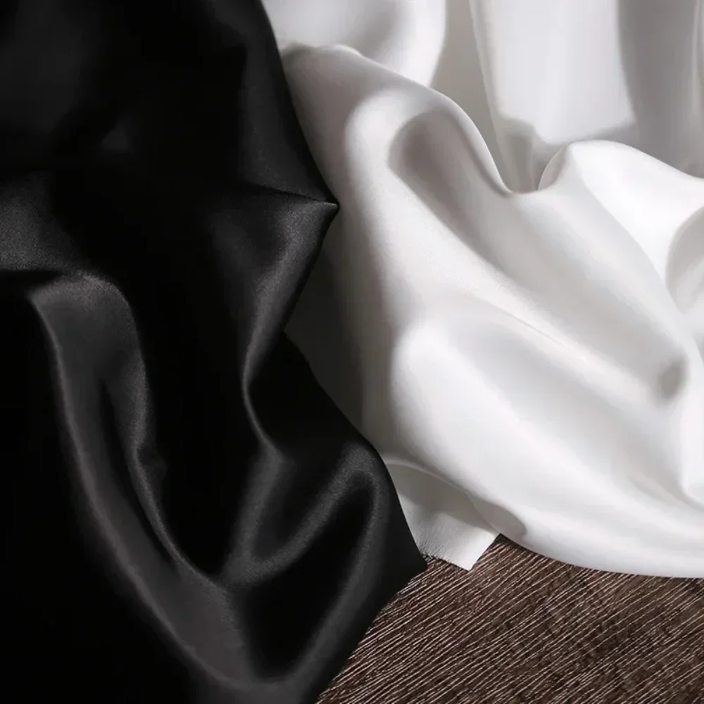 Утолщенная атласная дизайнерская ткань для одежды, брюк, платьев, шелковистая, гладкая, дышащая, оптовая продажа ткани на метры для шитья и рукоделия
Утолщенная атласная дизайнерская ткань для одежды, брюк, платьев, шелковистая, гладкая, дышащая, оптовая продажа ткани на метры для шитья и рукоделия