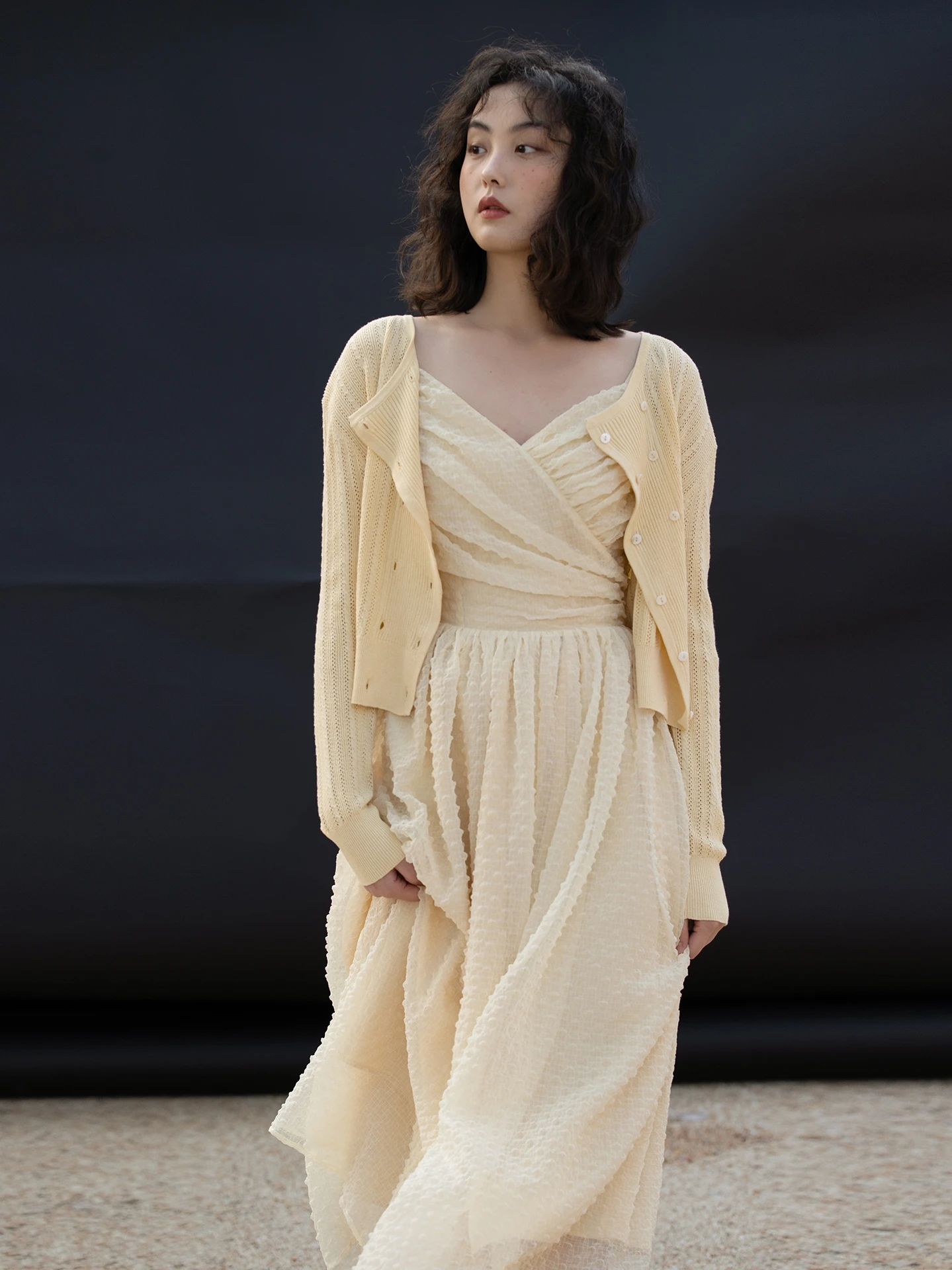 Bubble Svel V-Ne Dr Romantic Chic Sle Midi Skirt Commute Friendly Spring Faion Ladies' Gown
Bubble Svel V-Ne Dr Romantic Chic Sle Midi Skirt Commute Friendly Spring Faion Ladies' Gown