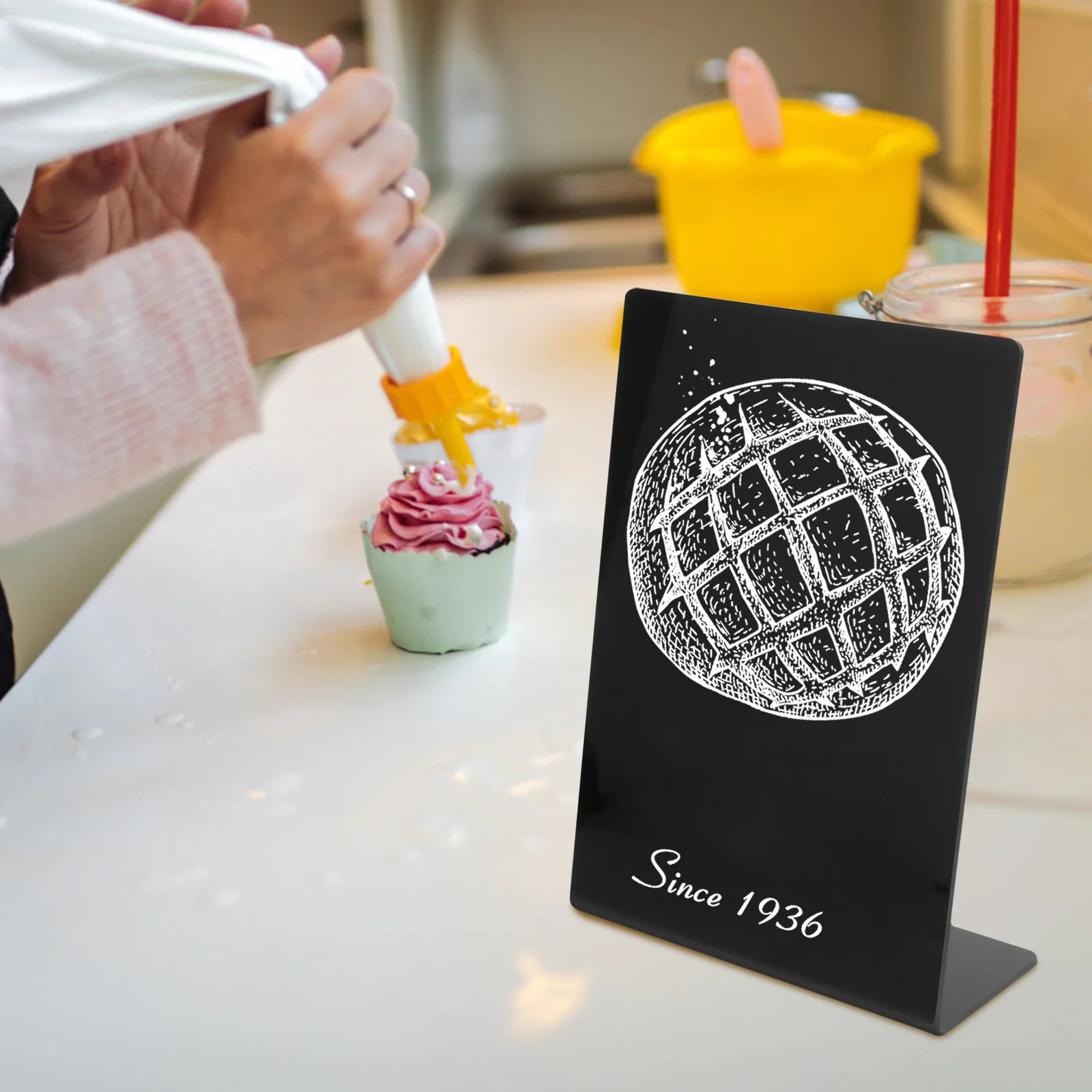 Small Acrylic Hand-Drawn Chalkboard Sign Chic Message Board for Shop Buffet Cafe Mini Blackboard Desk Decor Erasable Chalkboard
Small Acrylic Hand-Drawn Chalkboard Sign Chic Message Board for Shop Buffet Cafe Mini Blackboard Desk Decor Erasable Chalkboard