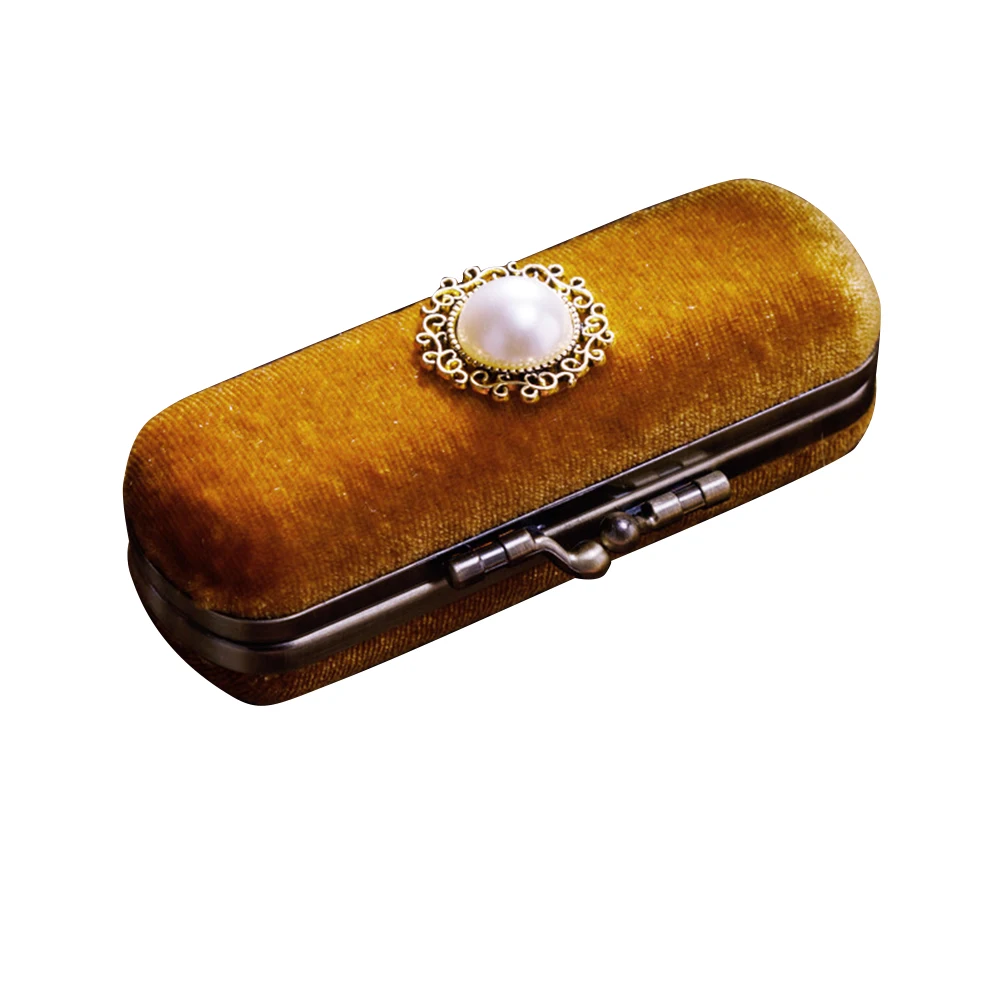 Velvet Lipstick Box Retro Clamp Design Travel Storage Case for 1 Lipstick Gloss Holder ganizer Lip Balm Container Makeup
Velvet Lipstick Box Retro Clamp Design Travel Storage Case for 1 Lipstick Gloss Holder ganizer Lip Balm Container Makeup