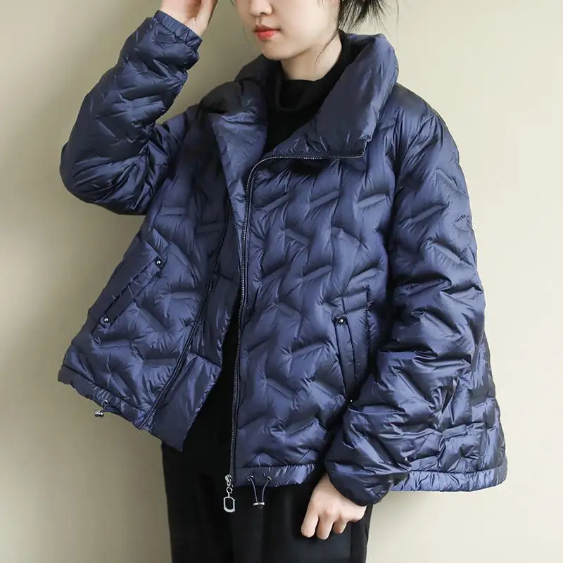 Зимний новый женский пуховик, свободный ветрозащитный пуховик большого размера для поездок на работу
Зимний новый женский пуховик, свободный ветрозащитный пуховик большого размера для поездок на работу