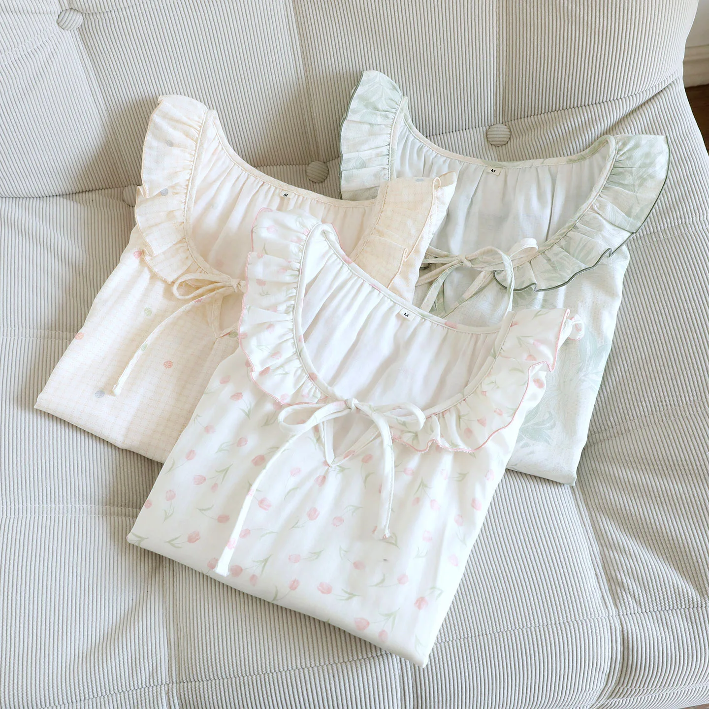 Summer Loose Flutter Sleeve Ruffles O-Neck Nightgown Short Sleeved Cotton Crepe Women's Home Clothes Night Dress Pajamas
Summer Loose Flutter Sleeve Ruffles O-Neck Nightgown Short Sleeved Cotton Crepe Women's Home Clothes Night Dress Pajamas