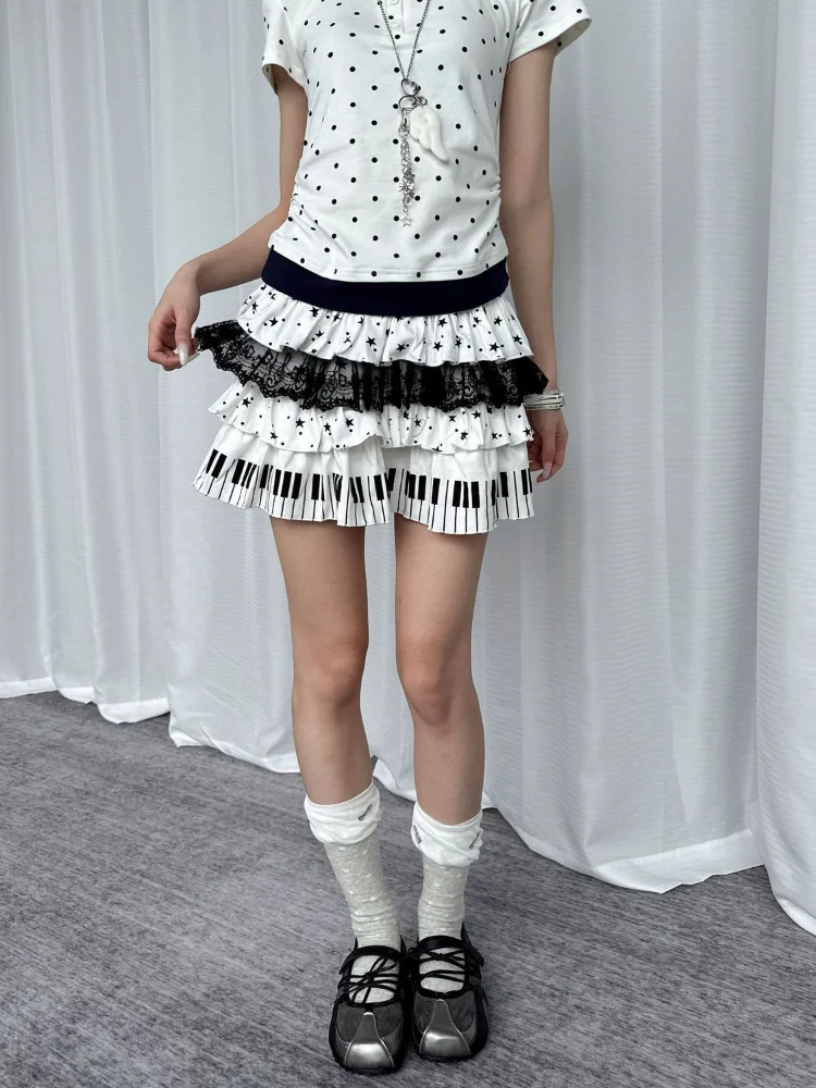 Japanese Gothic Y2k Lolita Mini Skirts Women Casual Star Black White Piano Keys Cake Skirt Streetwear Girls Lace Ruffles Skirt
Japanese Gothic Y2k Lolita Mini Skirts Women Casual Star Black White Piano Keys Cake Skirt Streetwear Girls Lace Ruffles Skirt