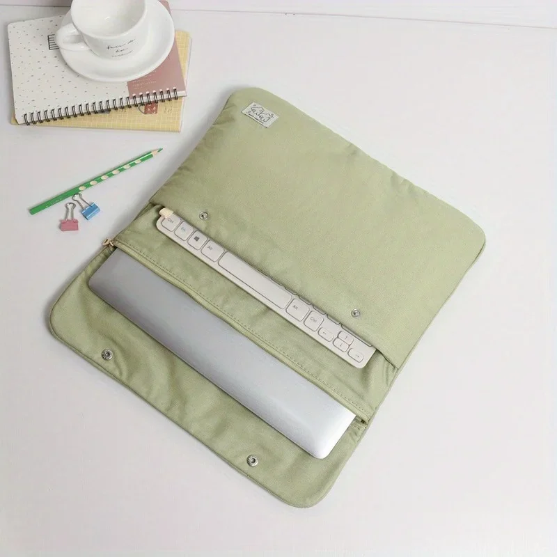 Solid color minimalist student storage large capacity canvas computer bag for women for14 inch Pad tablet bag inner bag
Solid color minimalist student storage large capacity canvas computer bag for women for14 inch Pad tablet bag inner bag