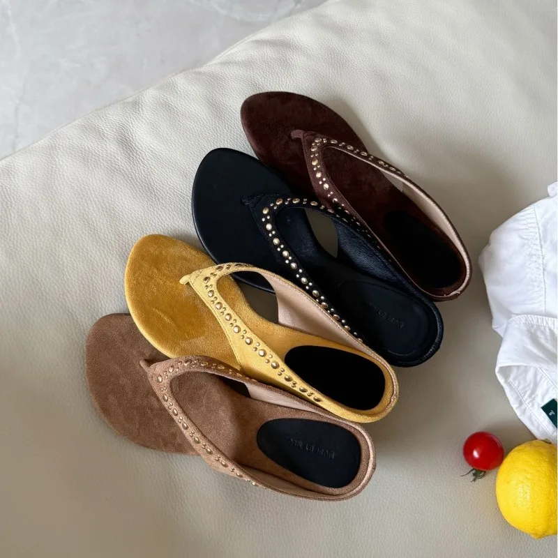 New Retro Women's Shoes Fashion High Heel Flip Flops for Woman Comfortable Vacation Casual Shoes Designer Shoes Zapatos De Mujer
New Retro Women's Shoes Fashion High Heel Flip Flops for Woman Comfortable Vacation Casual Shoes Designer Shoes Zapatos De Mujer