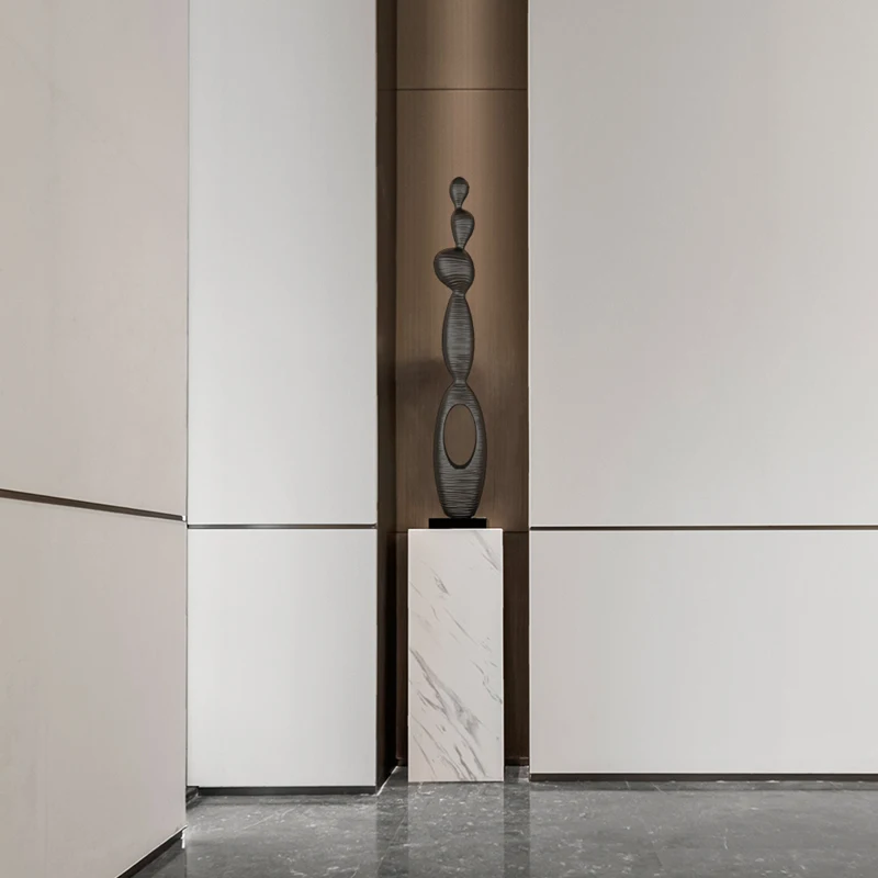 Geometric art sculpture slender vertical high ornament living room entrance niche TV cabinet high-end floor decoration
Geometric art sculpture slender vertical high ornament living room entrance niche TV cabinet high-end floor decoration