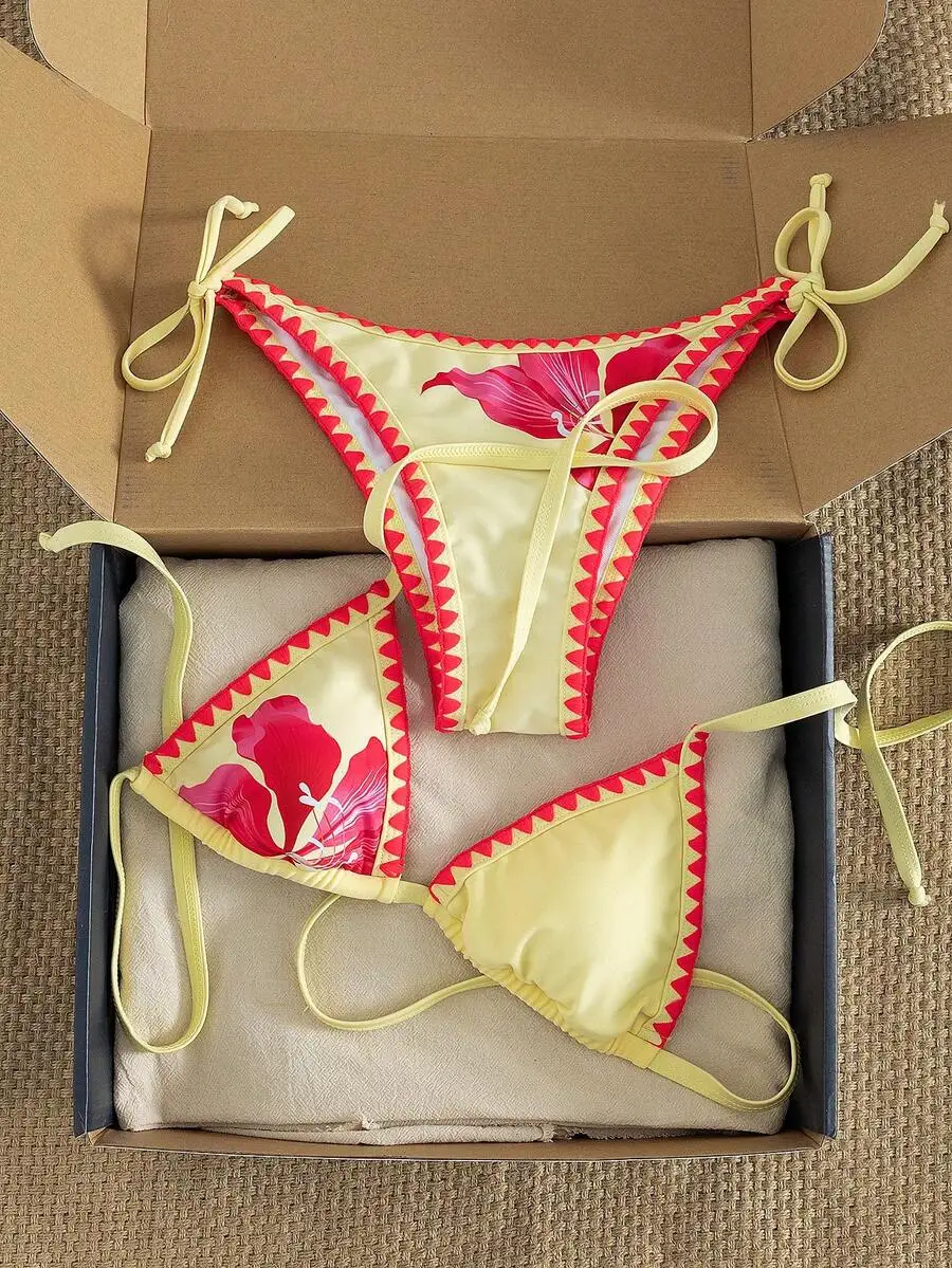 Womens Boho Y2K Tropical Hibiscus Floral Triangle Bikini Set Halter Neck Waist Ties Beachwear
Womens Boho Y2K Tropical Hibiscus Floral Triangle Bikini Set Halter Neck Waist Ties Beachwear