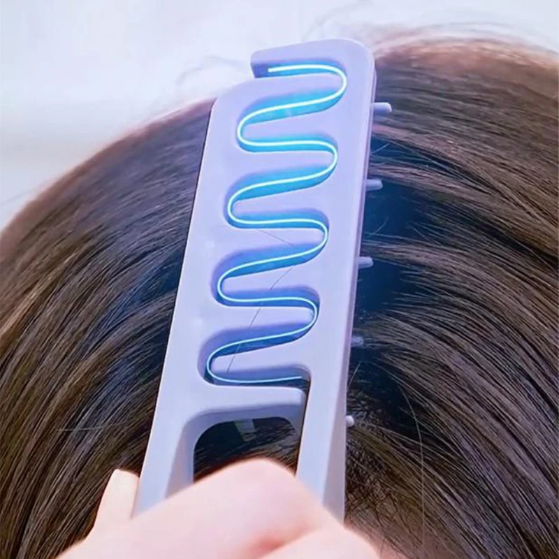 Wide-Tooth Hair Styling Comb Hair Seam Comb Bangs Combs Styling Hair Root Top Fluffy Hairdressing Tool For Women And Men
Wide-Tooth Hair Styling Comb Hair Seam Comb Bangs Combs Styling Hair Root Top Fluffy Hairdressing Tool For Women And Men