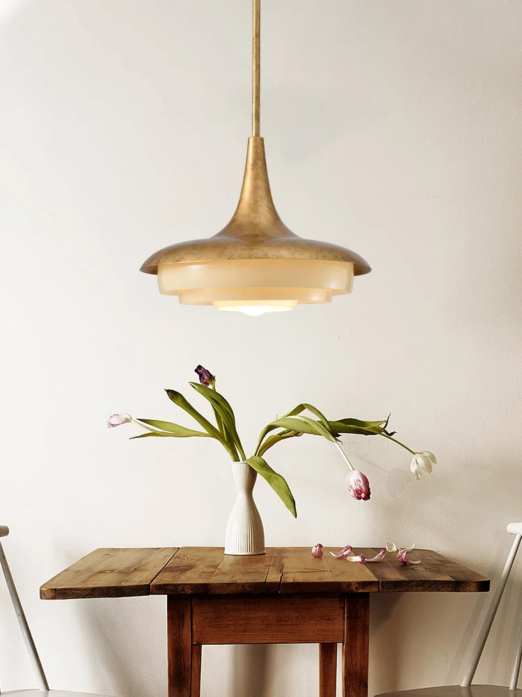 Restaurant pendant lamp French imitation jade glass American bar, homestay, restaurant table lamp
Restaurant pendant lamp French imitation jade glass American bar, homestay, restaurant table lamp