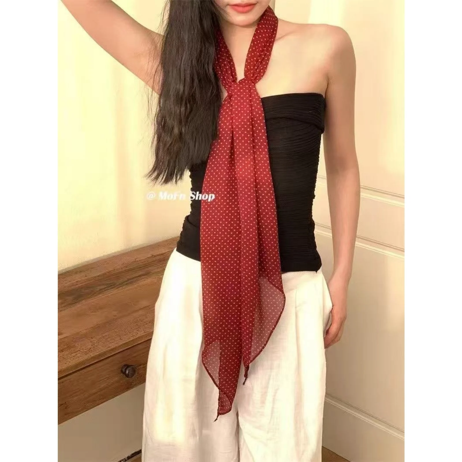 Extra Long Red Polka Dot Chiffon Scarf For Women Vintage Sheer Neck Scarf Fashion Hair Bandana For Daily Wear & Outfit Styling
Extra Long Red Polka Dot Chiffon Scarf For Women Vintage Sheer Neck Scarf Fashion Hair Bandana For Daily Wear & Outfit Styling