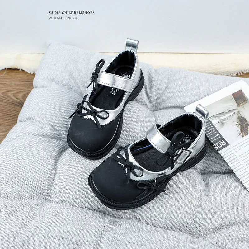 New Girl Leather Shoes Fashion Princess Patchwork Kids Mary Jane Shoes Black Silver Versatile Children Causal Shoes with Bowknot
New Girl Leather Shoes Fashion Princess Patchwork Kids Mary Jane Shoes Black Silver Versatile Children Causal Shoes with Bowknot