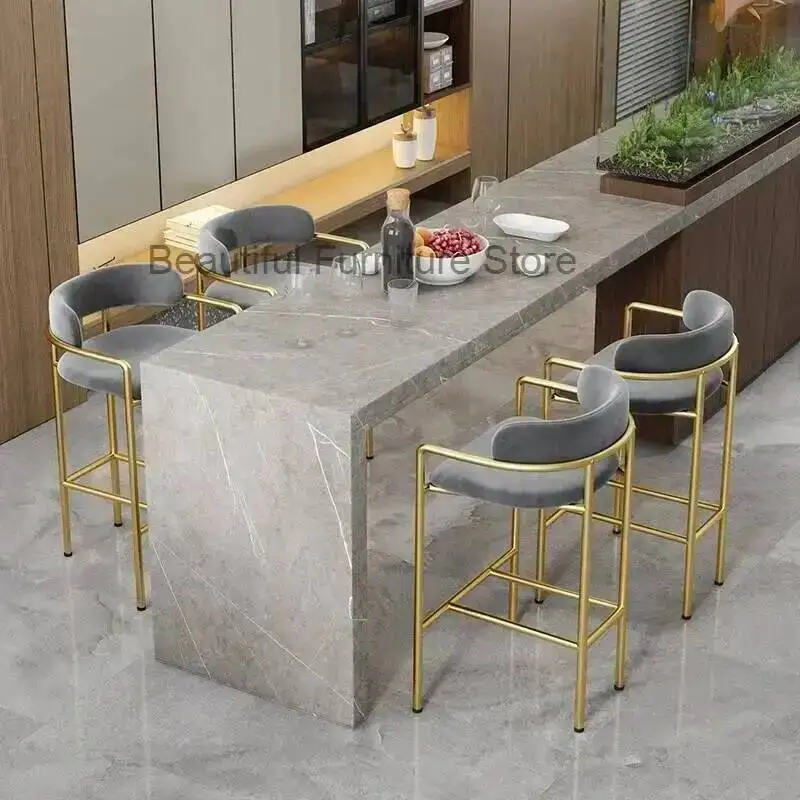 Барный домашний стул, модный новый стул для отдыха, скандинавские обеденные стулья, современный дизайн, креативная спинка, золотая/черная мебель для библиотеки на высоких ножках
Барный домашний стул, модный новый стул для отдыха, скандинавские обеденные стулья, современный дизайн, креативная спинка, золотая/черная мебель для библиотеки на высоких ножках