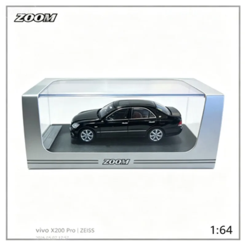 Масштабная модель Toyota Crown 1:64, литая из сплава, подарок для мальчиков, коллекционный предмет для взрослых, креативный подарок на праздники.
Масштабная модель Toyota Crown 1:64, литая из сплава, подарок для мальчиков, коллекционный предмет для взрослых, креативный подарок на праздники.