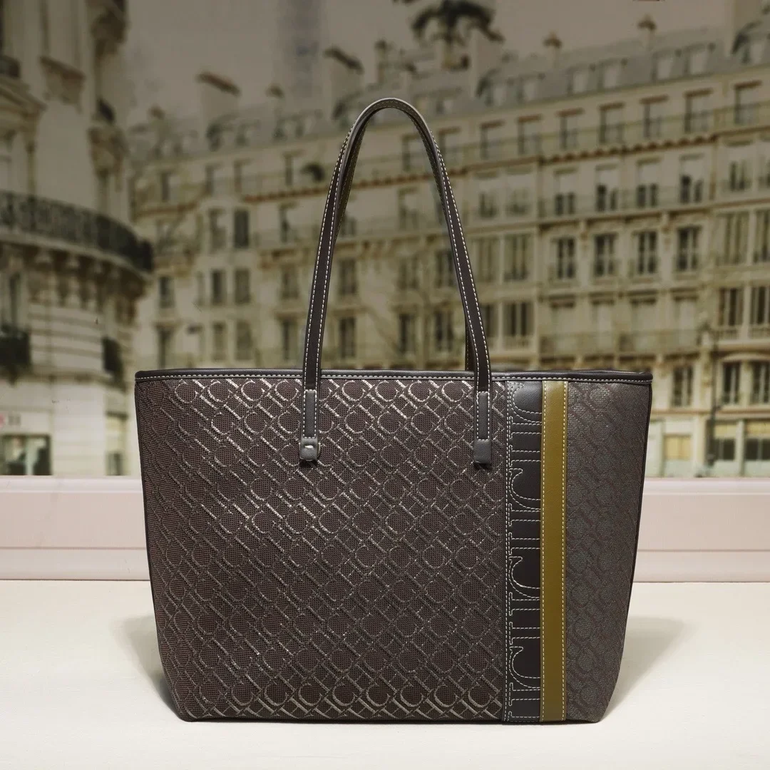 Luxury Vintage Fashionable Tote Handbag For Women With Crossbody Strap Solid Color And Best Design
Luxury Vintage Fashionable Tote Handbag For Women With Crossbody Strap Solid Color And Best Design