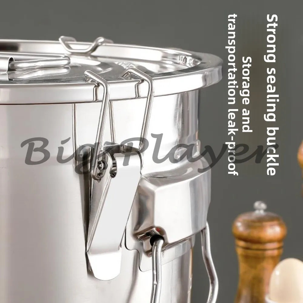 304 stainless steel sealed bucket insect-proof moisture-proof flour bucket tea milk portable household rice bucket
304 stainless steel sealed bucket insect-proof moisture-proof flour bucket tea milk portable household rice bucket