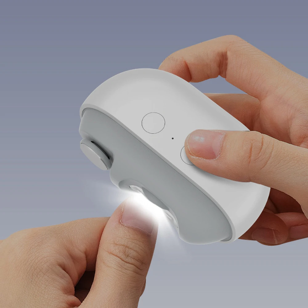 Электрическая машинка для стрижки и полировки ногтей, портативный триммер для ногтей с подсветкой, встроенной пилкой и контейнером для сбора обрезков, перезаряжаемая
Электрическая машинка для стрижки и полировки ногтей, портативный триммер для ногтей с подсветкой, встроенной пилкой и контейнером для сбора обрезков, перезаряжаемая