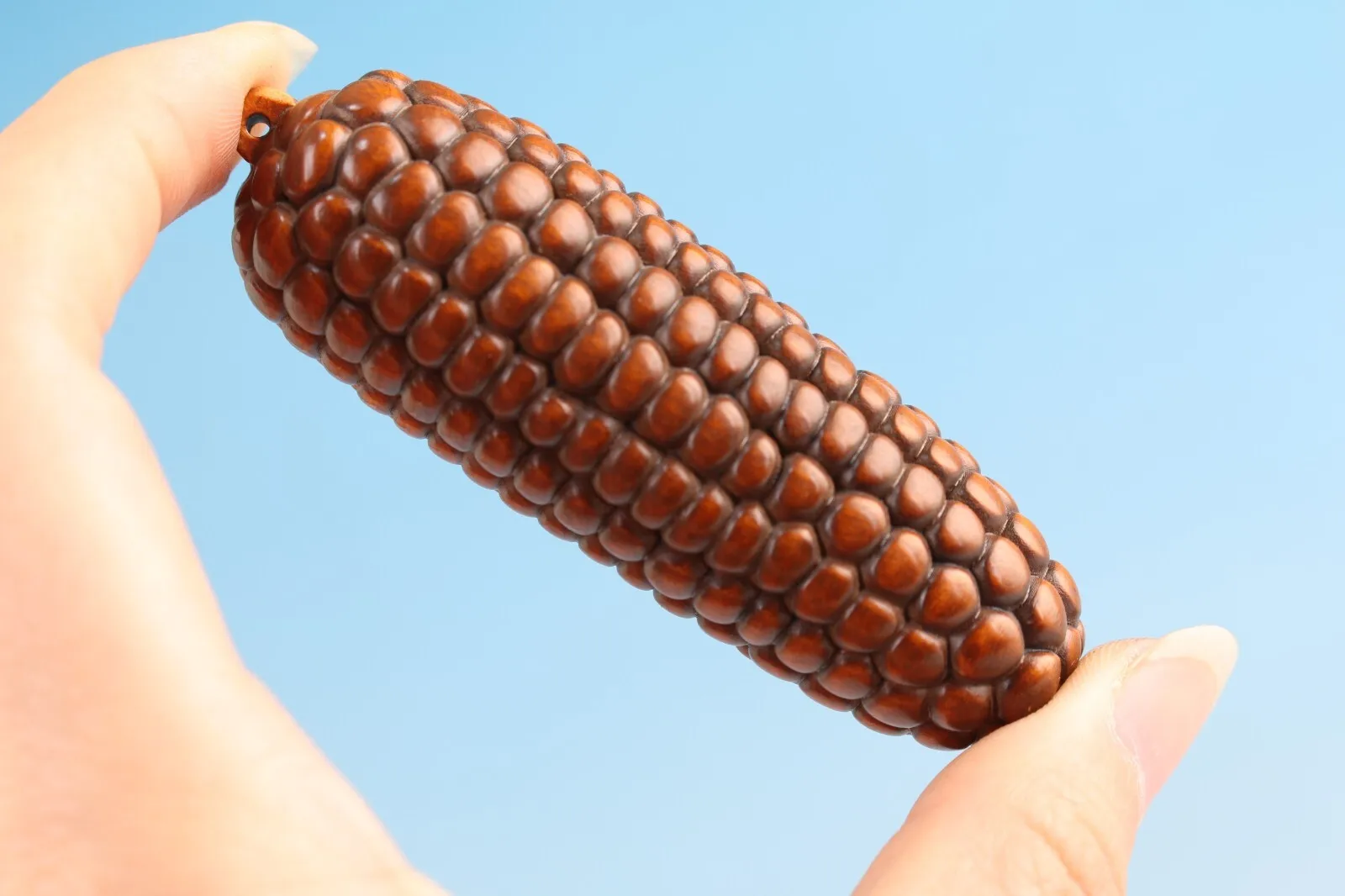 Chinese Wood Carving corn statue hand piece collection gift
Chinese Wood Carving corn statue hand piece collection gift