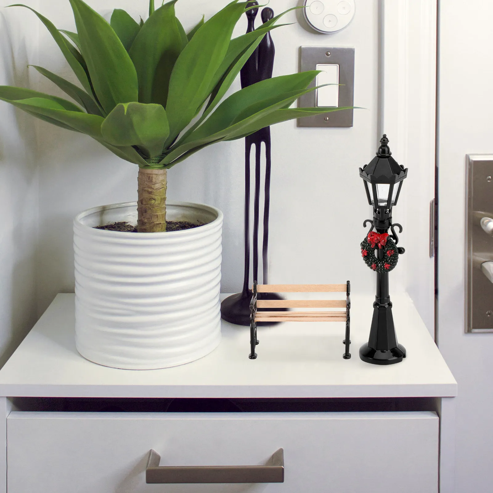 2Pcs Miniature House Accessory Simulation Night Lamp Chair Decoration Perfect for Miniature Scene Furniture Home Ornament
2Pcs Miniature House Accessory Simulation Night Lamp Chair Decoration Perfect for Miniature Scene Furniture Home Ornament