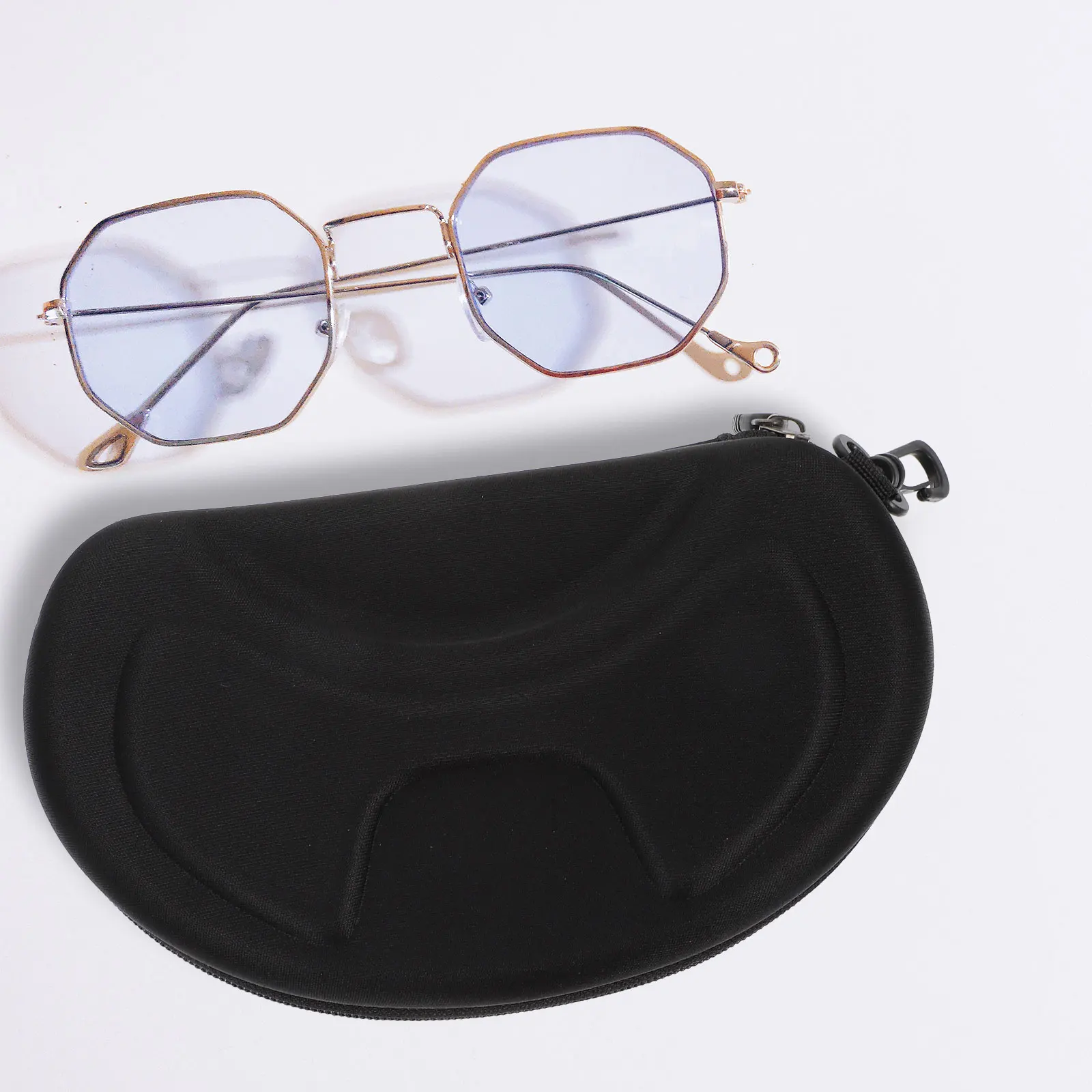 Soft EVA Motorcycle Goggles Bag Sunglasses Pouch Glasses Storage Case Camouflage Durable Zipper Eyewear Holder for Travel Office
Soft EVA Motorcycle Goggles Bag Sunglasses Pouch Glasses Storage Case Camouflage Durable Zipper Eyewear Holder for Travel Office