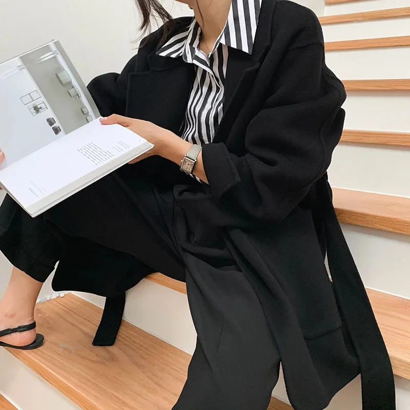 Women Wool Blend Coat Solid Mid Long Woolen Blazer Thick Warm Blouse Women's Overcoat Office Lady Tops Autumn Winter
Women Wool Blend Coat Solid Mid Long Woolen Blazer Thick Warm Blouse Women's Overcoat Office Lady Tops Autumn Winter