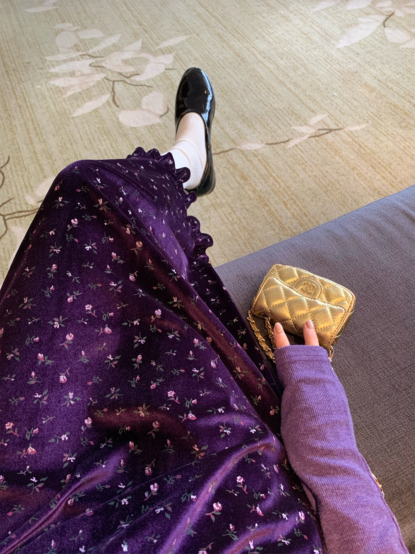 Purple Floral A-Line Skirt Women's New Velvet Small Size Floral Skirt Casual High Waist Print Loose Fit Winter 2025
Purple Floral A-Line Skirt Women's New Velvet Small Size Floral Skirt Casual High Waist Print Loose Fit Winter 2025