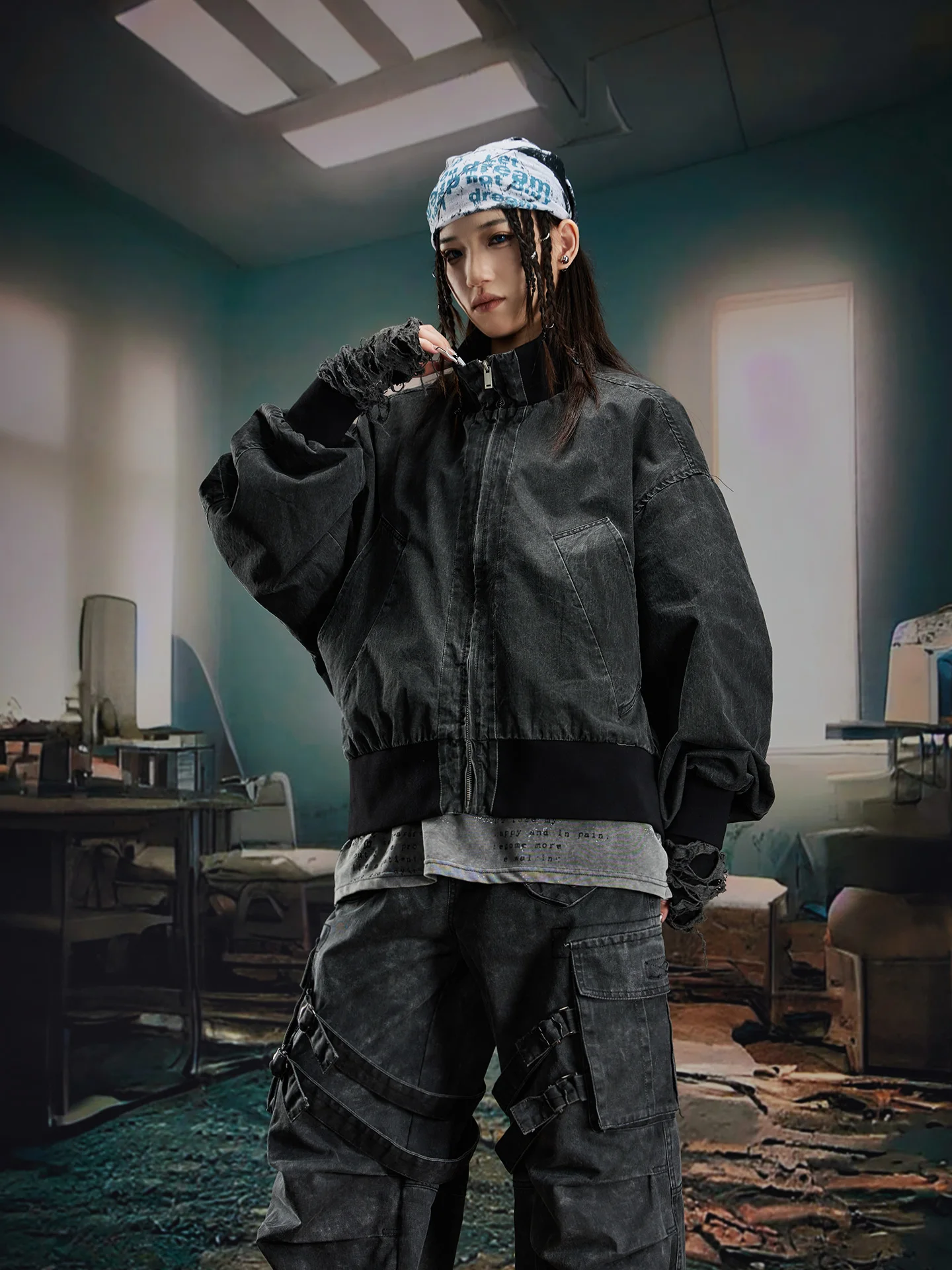 Промытая универсальная индивидуальная свободная куртка с коротким воротником-стойкой на молнии, пальто для мужчин и женщин, мода
Промытая универсальная индивидуальная свободная куртка с коротким воротником-стойкой на молнии, пальто для мужчин и женщин, мода