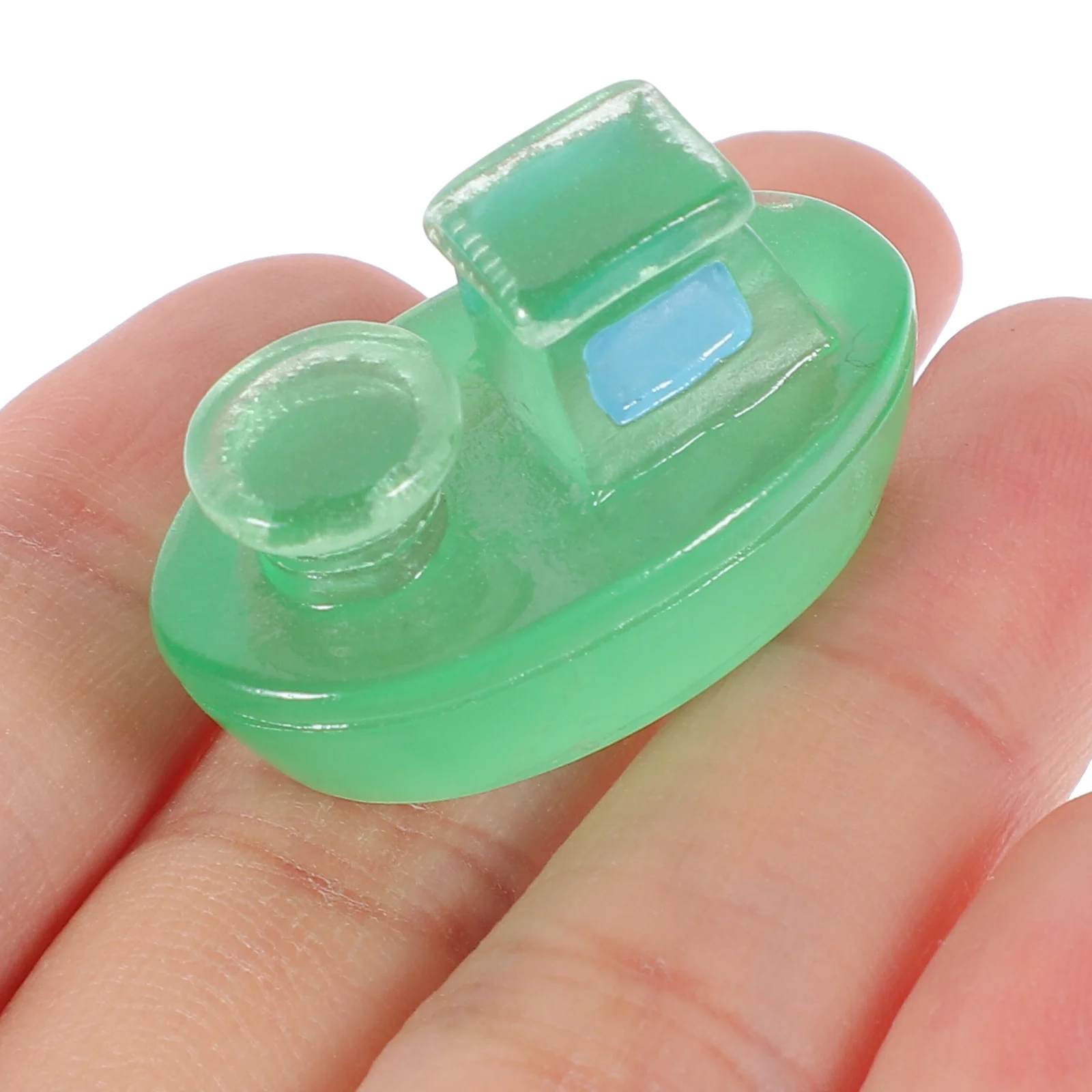 24Pcs Glow in The Dark Cruise Ship Ornament Mini Resin Cruise Ship Decor for Aquarium Fairy Garden Bonsai Desk Decoration
24Pcs Glow in The Dark Cruise Ship Ornament Mini Resin Cruise Ship Decor for Aquarium Fairy Garden Bonsai Desk Decoration