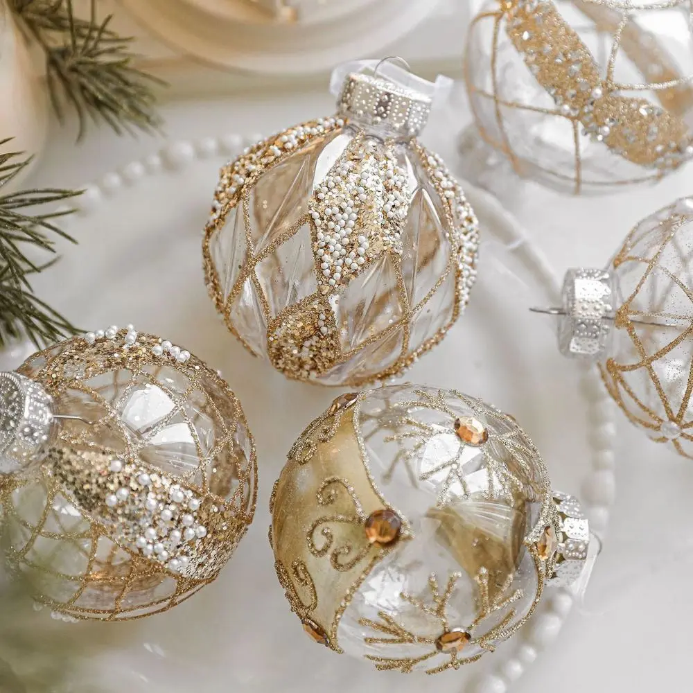 8cm Christmas Ornaments Ball Glitter Golden border Christmas Ball Pendant Plastic grid painted Christmas tree decoration
8cm Christmas Ornaments Ball Glitter Golden border Christmas Ball Pendant Plastic grid painted Christmas tree decoration