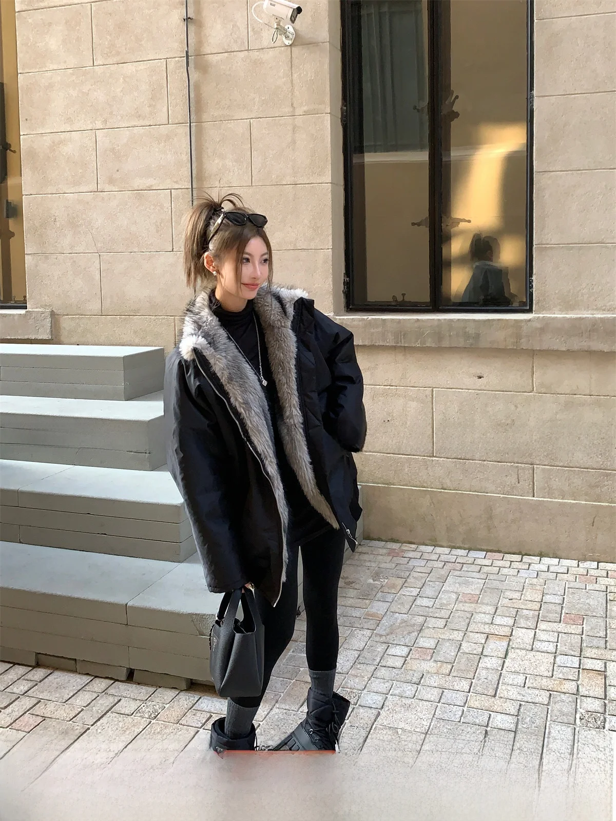 Теплая меховая парка-куртка двусторонняя, экологичная, женская зимняя верхняя одежда, модель GV Big White Brother Return
Теплая меховая парка-куртка двусторонняя, экологичная, женская зимняя верхняя одежда, модель GV Big White Brother Return