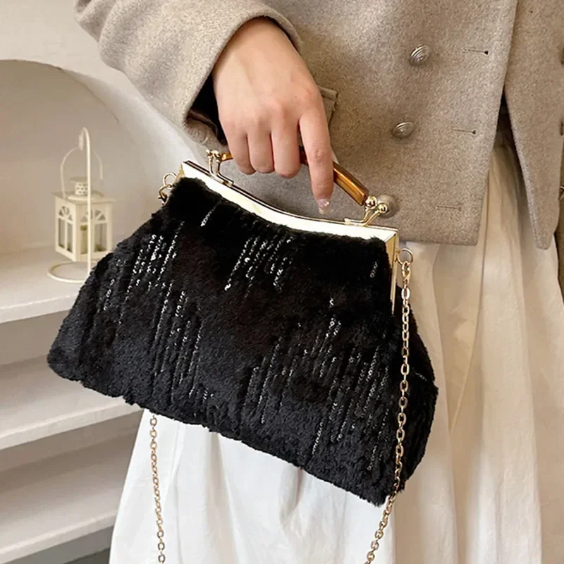 Luxury Evening Clutch for Women Fashion Wooden handle DesignHandBag Bridesmaid Wedding Clutch Shoulder Chain Party Purse WT992
Luxury Evening Clutch for Women Fashion Wooden handle DesignHandBag Bridesmaid Wedding Clutch Shoulder Chain Party Purse WT992