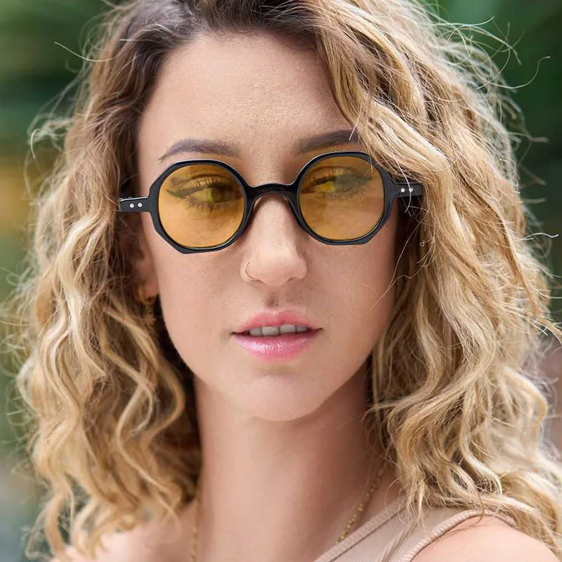 Small Frame Rice Nail Sunglasses 2025 New Spice Girls Sunglasses Ladies Quality Retro women Sunglasses Vegan Concave Shape
Small Frame Rice Nail Sunglasses 2025 New Spice Girls Sunglasses Ladies Quality Retro women Sunglasses Vegan Concave Shape